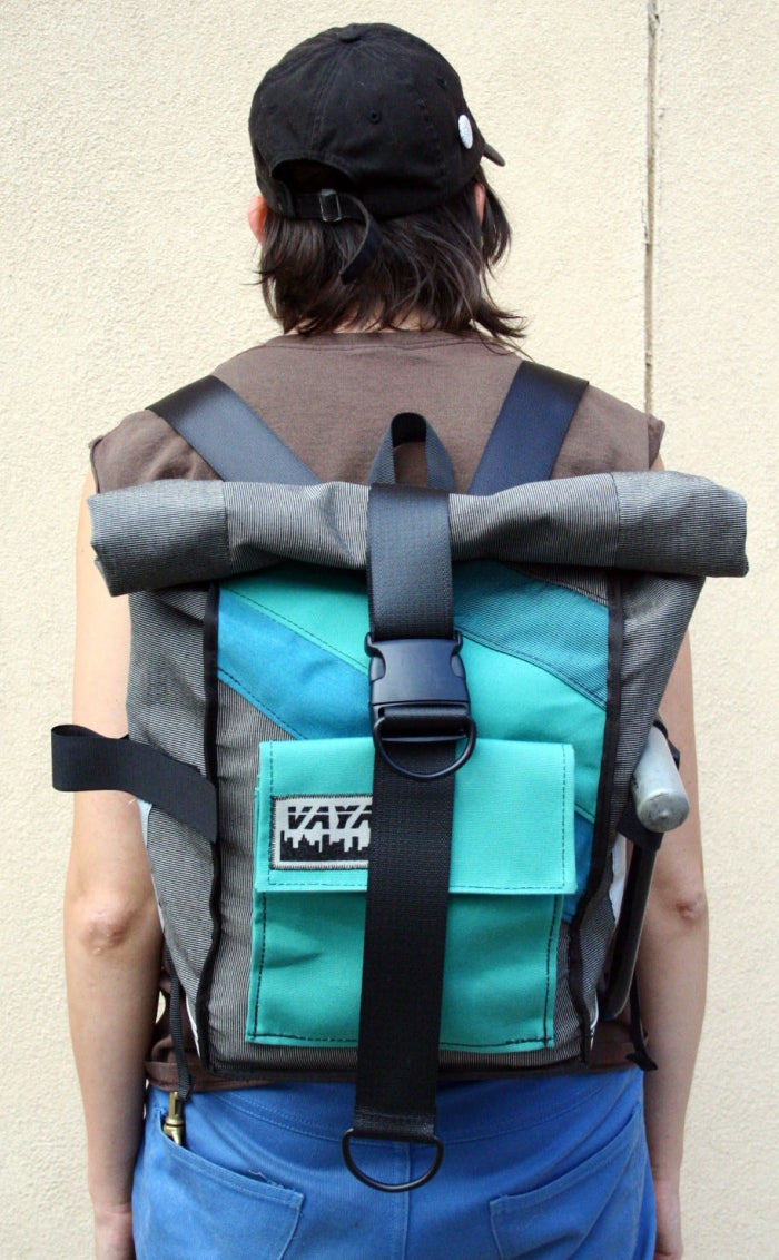 TEAL APPEAL PANNIER