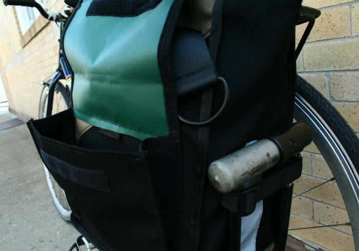 BLACK TEA PANNIER