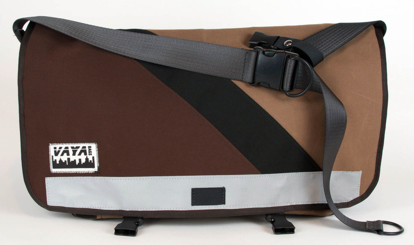 BROWN MESSENGER BAG