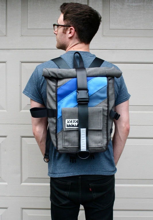 DIAGONAL STRIPED PANNIER