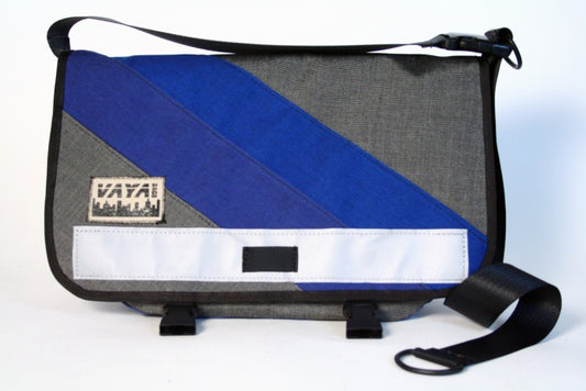 I LOVE TWEEDS PETITE MESSENGER BAG