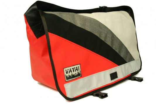 CHERRY BOMB MESSENGER BAG