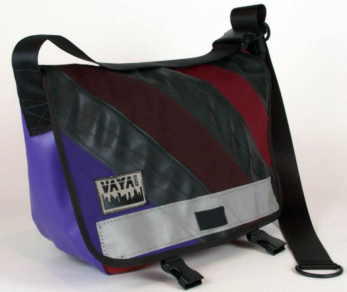 PURPLE HAZE PETITE MESSENGER