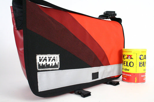 Medi Sunburst Messenger Bag in Shades of Red